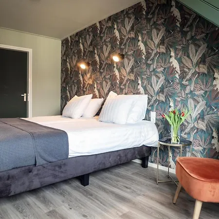 호텔 Het Anker Texel 3*